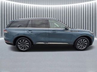 New 2026 Lincoln Aviator 2WD video 2