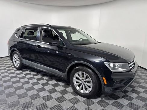 Used 2018 Volkswagen Tiguan image 9