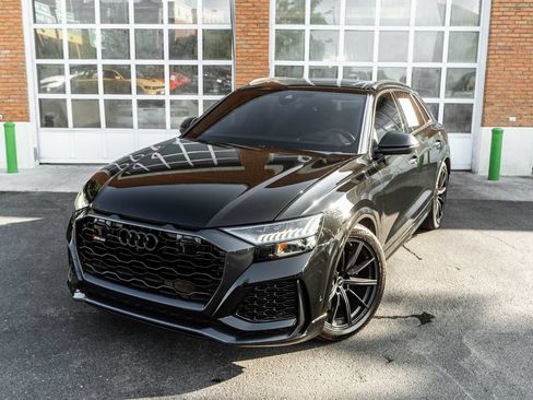 Used 2022 Audi RS Q8 AWD/4WD image 2