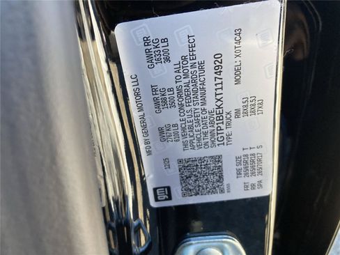 New 2026 GMC Canyon Elevation w/ Convenience Package RWD image 34