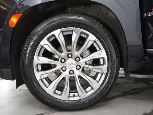 Used 2023 GMC Yukon XL Denali w/ Max Trailering Package AWD/4WD image 33