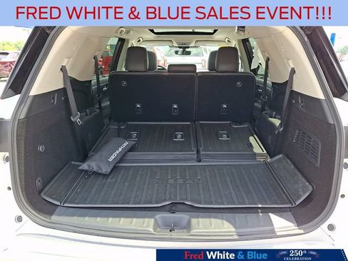 Used 2024 Nissan Pathfinder Platinum w/ Cargo Package AWD/4WD image 30
