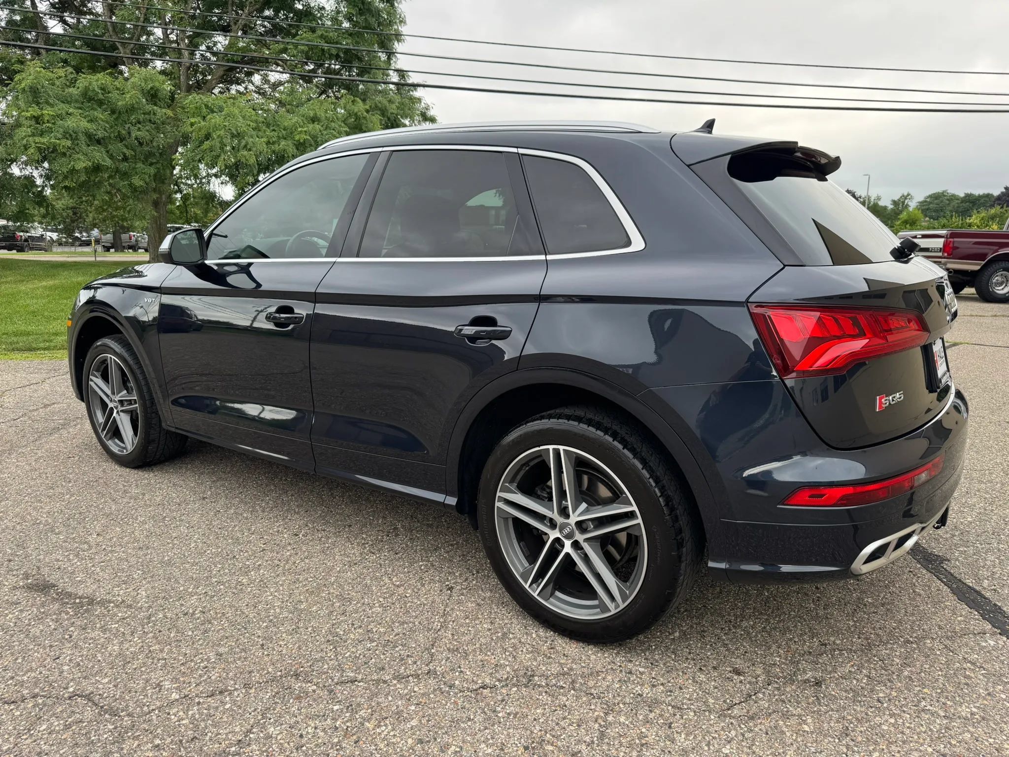 Used 2018 Audi SQ5 Premium Plus AWD/4WD image 6