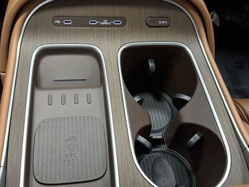 Used 2026 Hyundai Palisade Calligraphy image 36