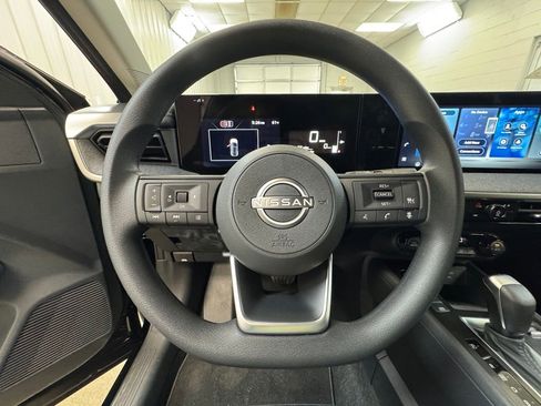 New 2026 Nissan Kicks SV image 27