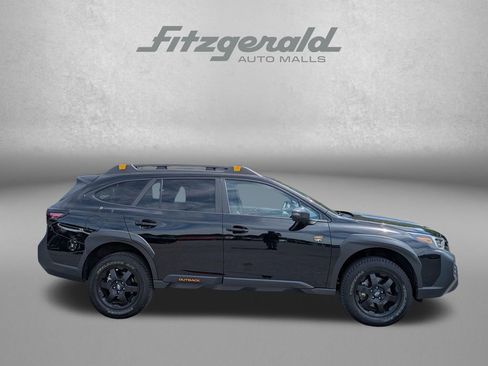 Used 2025 Subaru Outback Wilderness AWD/4WD image 5
