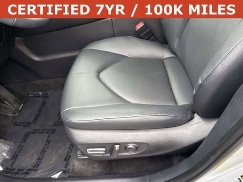 Used 2025 Toyota Grand Highlander AWD image 15