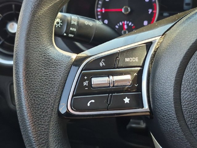Used 2023 Kia Forte LXS FWD image 16