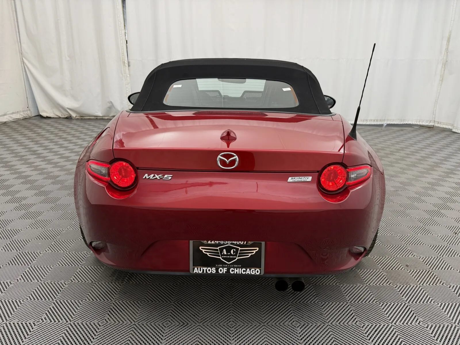 Used 2016 MAZDA MX-5 Miata Grand Touring RWD image 13