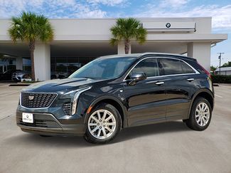 Used 2023 Cadillac XT4 Luxury w/ Cold Weather Package image 1