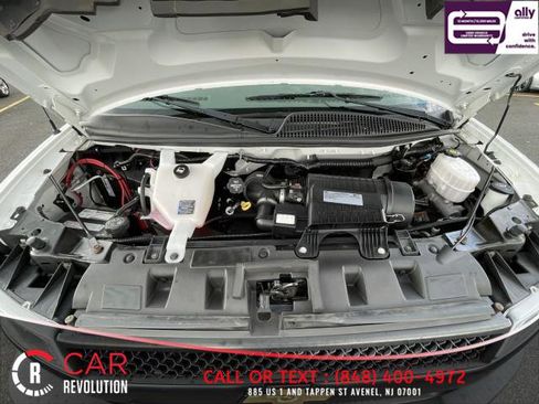 Used 2019 Chevrolet Express 2500 Extended w/ Enhanced Convenience Package image 3