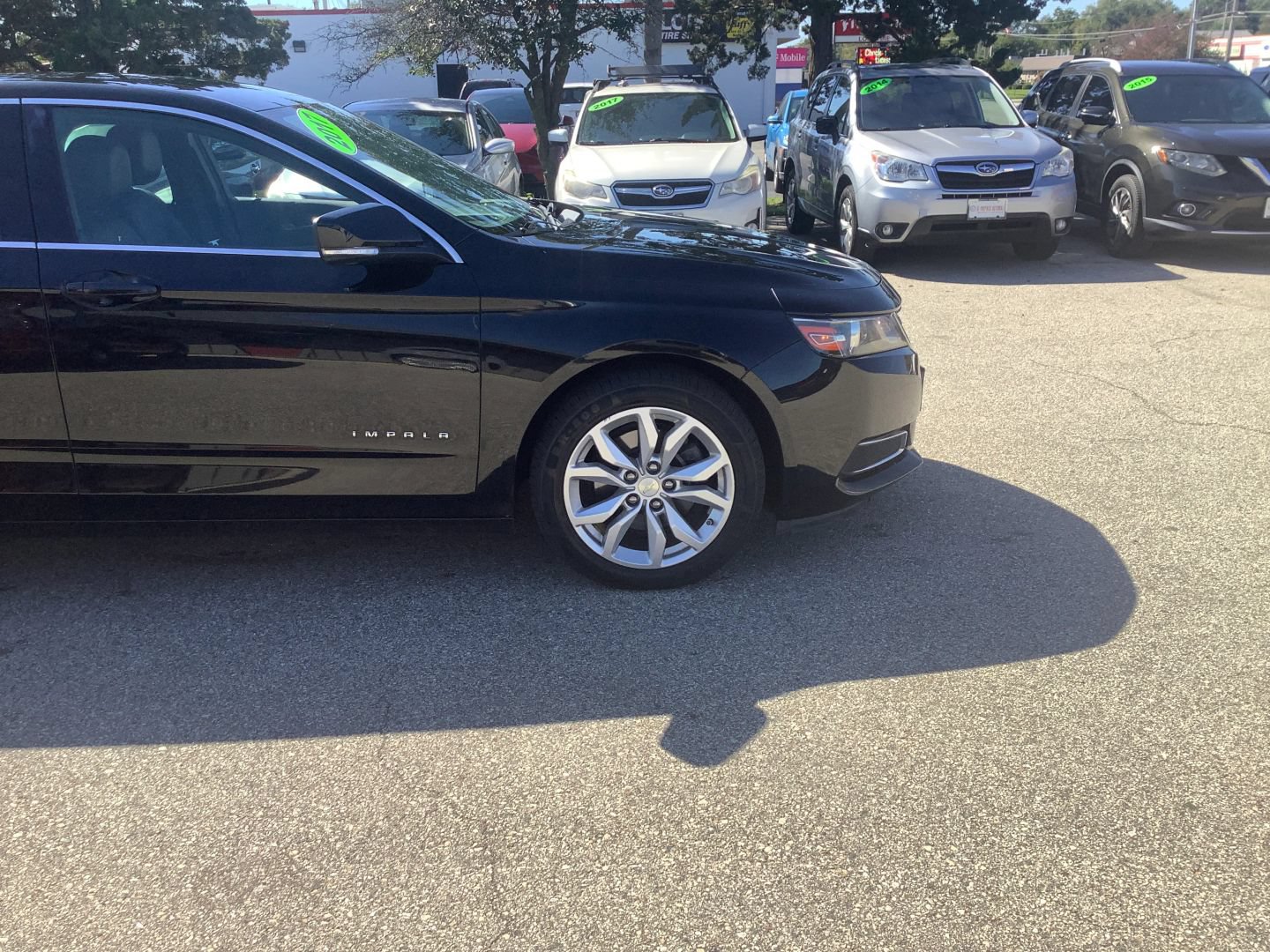 Used 2017 Chevrolet Impala LT FWD image 29