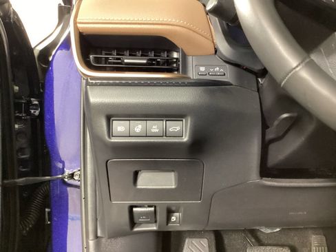 Used 2025 Toyota Grand Highlander AWD Hybrid image 14