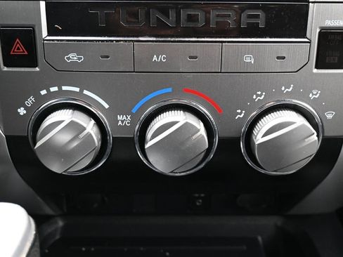 Used 2017 Toyota Tundra SR5 image 23