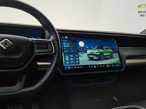Used 2024 Rivian R1S Adventure AWD/4WD image 66