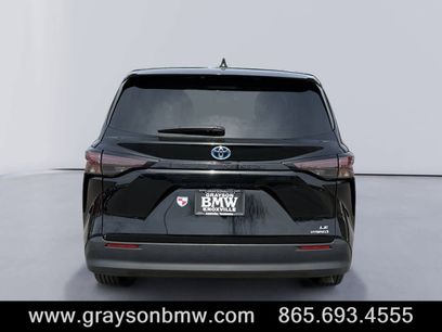Used 2024 Toyota Sienna LE