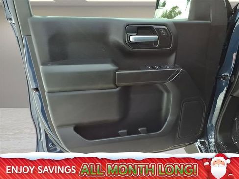 Used 2020 Chevrolet Silverado 1500 Custom w/ Custom Value Package image 18