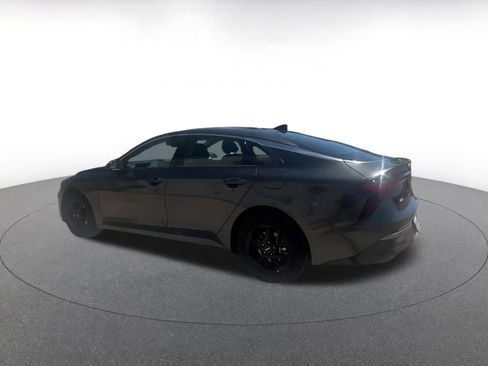 Used 2025 Kia K5 LXS image 8