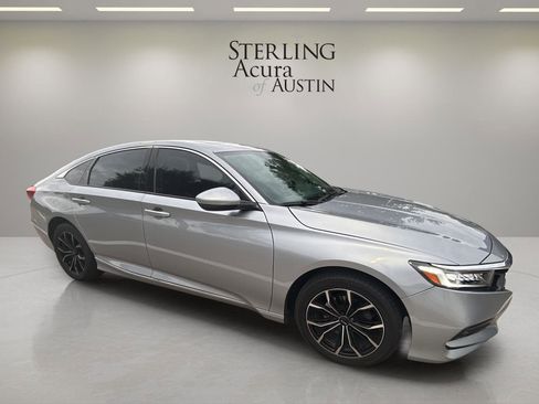 Used 2020 Honda Accord EX image 3