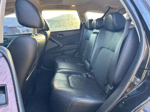 Used 2010 Nissan Murano LE w/ Navigation Pkg image 11