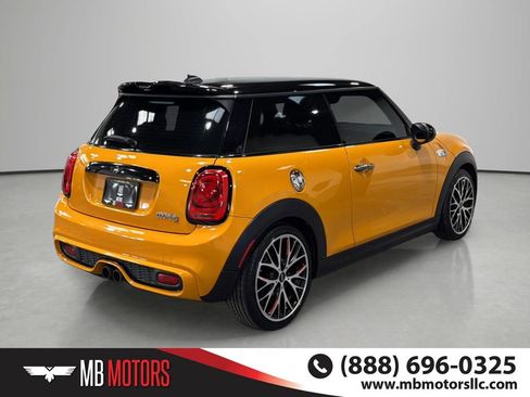 Used 2014 MINI Cooper S FWD image 4