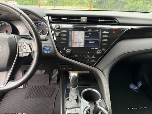 Used 2020 Toyota Camry XLE w/ Driver Assist Package FWD image 20
