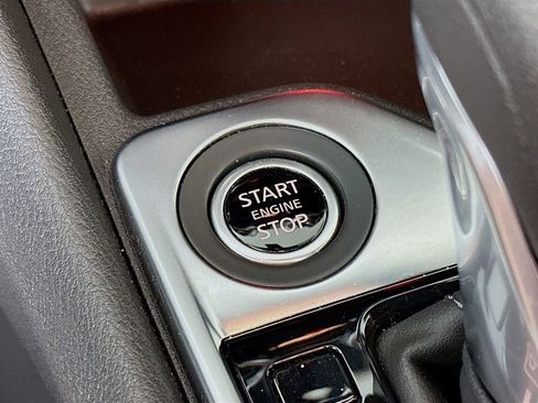 Certified 2025 Nissan Sentra SV FWD image 20