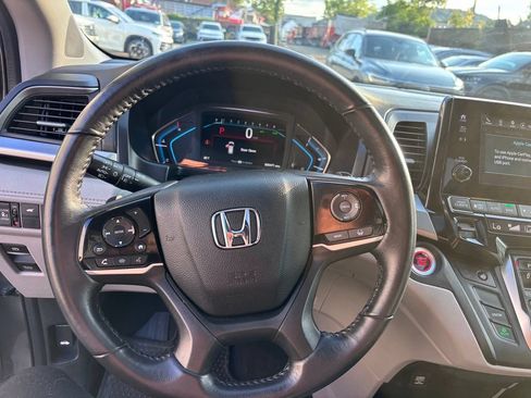 Used 2019 Honda Odyssey EX-L image 13