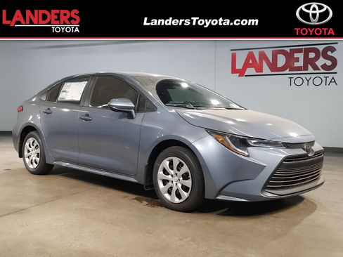 New 2026 Toyota Corolla LE image 1
