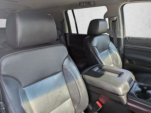 Used 2019 GMC Yukon XL SLT image 23