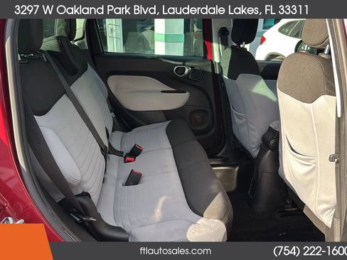Used 2014 FIAT 500L Easy image 35