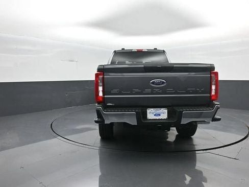 New 2026 Ford F250 XLT w/ FX4 Off-Road Package AWD/4WD image 6
