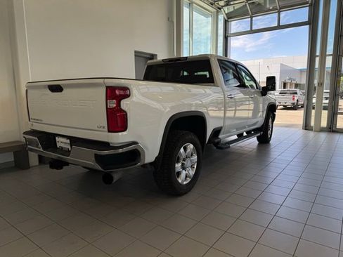 Used 2020 Chevrolet Silverado 3500 LTZ w/ LTZ Plus Package AWD/4WD image 31