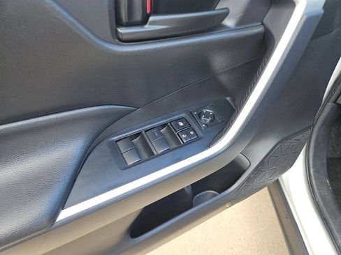 Used 2025 Toyota RAV4 LE FWD image 15