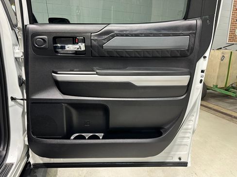 Used 2019 Toyota Tundra Platinum image 14