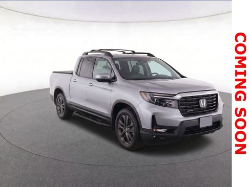 Used 2022 Honda Ridgeline Sport image 3