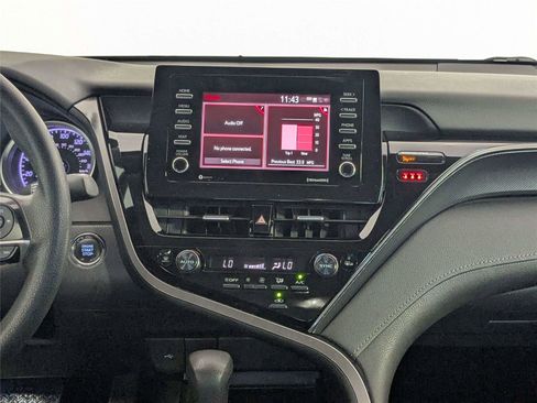 Used 2022 Toyota Camry LE w/ Convenience Package FWD image 39