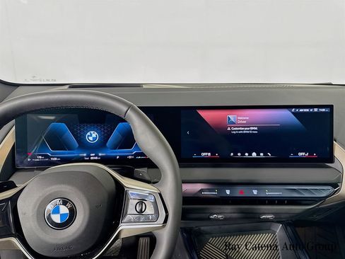 Used 2025 BMW X3 xDrive30i w/ Premium Package image 9