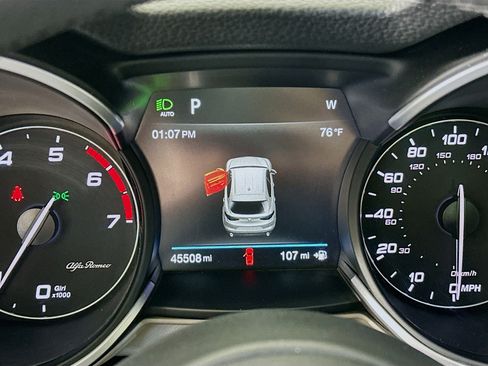 Used 2019 Alfa Romeo Stelvio Ti Sport w/ Quick Order Package 22S Sport image 19