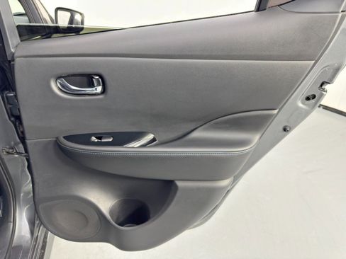 Used 2019 Nissan Leaf SL Plus w/ Protection Package image 39