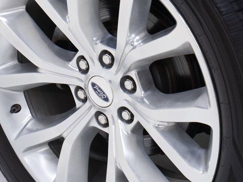 Used 2018 Ford Expedition Platinum RWD image 77