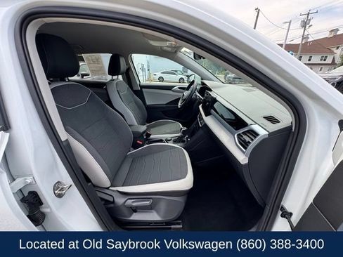 Certified 2026 Volkswagen Taos SE AWD/4WD image 24