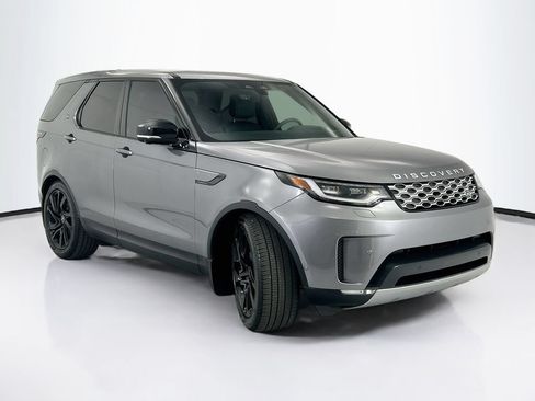 Used 2025 Land Rover Discovery S AWD/4WD image 3
