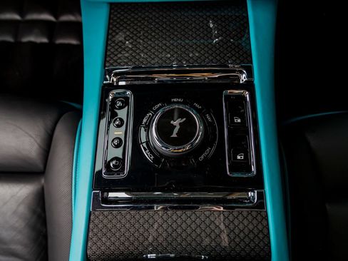Used 2022 Rolls-Royce Ghost Black Badge AWD/4WD image 18