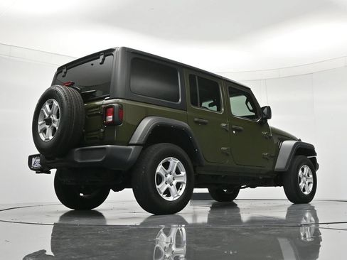 Used 2022 Jeep Wrangler Unlimited Sport AWD/4WD image 40