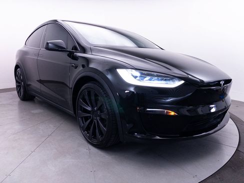 Used 2022 Tesla Model X Plaid AWD/4WD image 11
