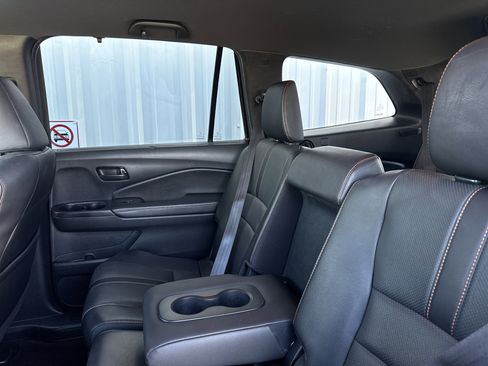 Used 2022 Honda Pilot TrailSport image 23