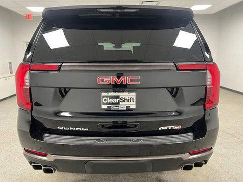 Used 2025 GMC Yukon AT4 Ultimate w/ LPO, Floor Liner Package AWD/4WD image 9