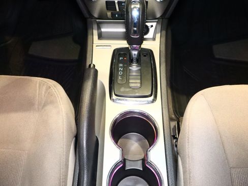 Used 2010 Ford Fusion Hybrid image 26