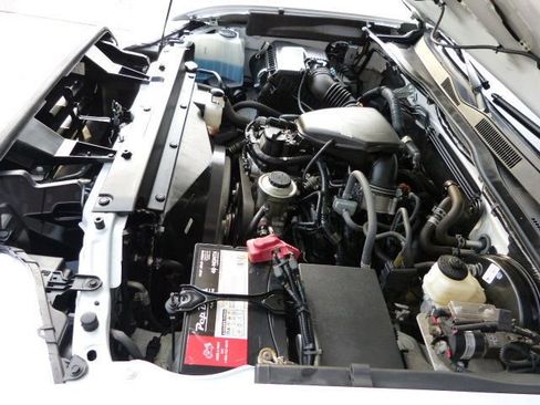 Used 2022 Toyota Tacoma SR image 10